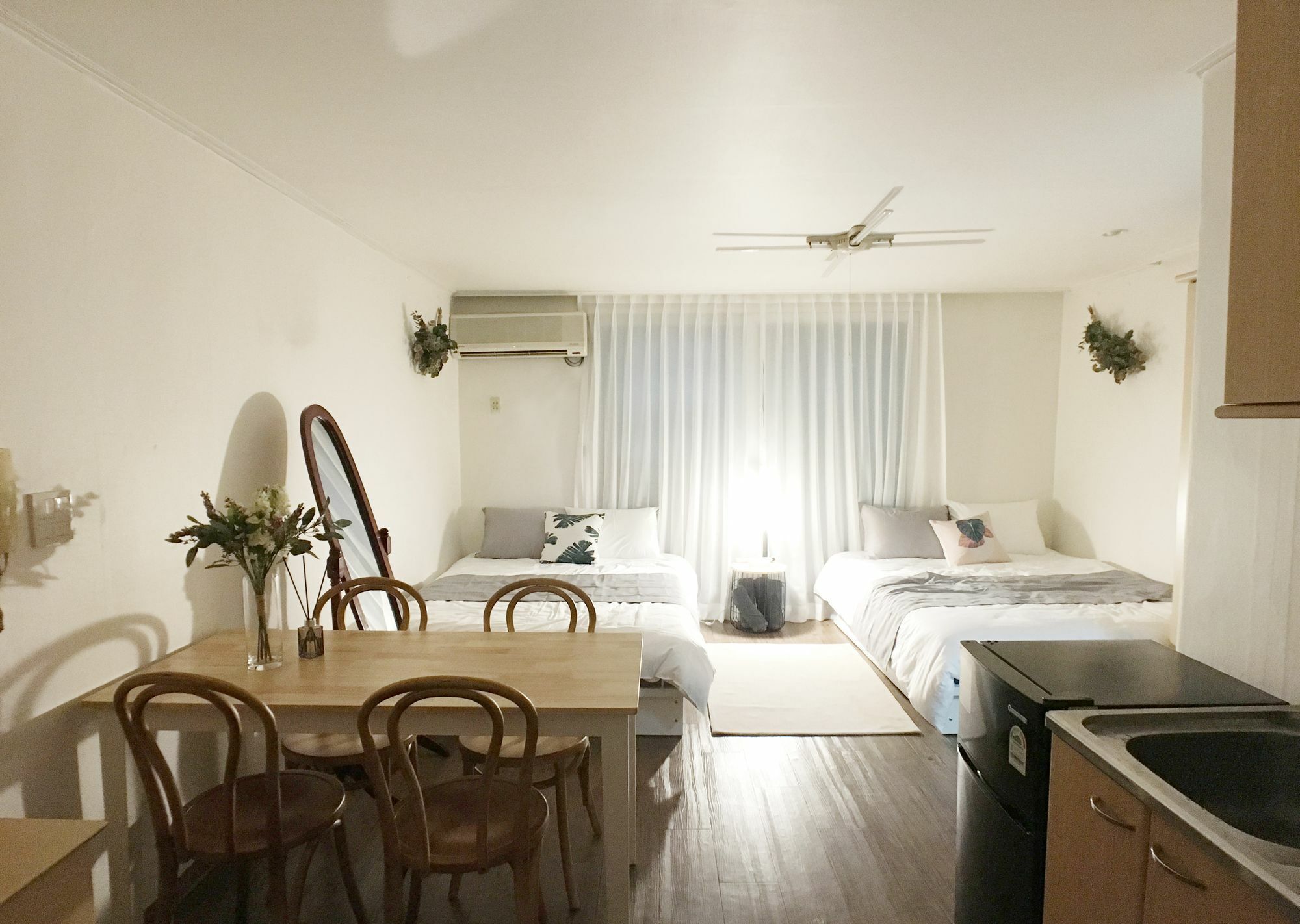 Apartament Sunny House Hongik Snt 1Mins Seul Zewnętrze zdjęcie